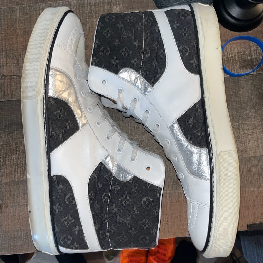 Louis Vuitton Black Denim Monogram White Leather High Sneakers - Picture 2 of 10